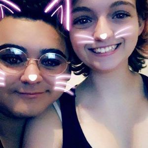 Meet your Posher, Sara